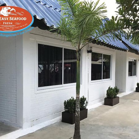 Two Easy Bungalow Hotel Sihanoukville Ngoại thất bức ảnh